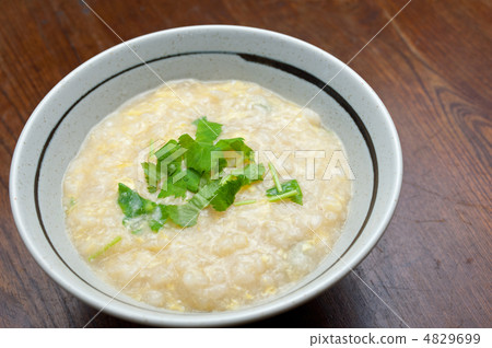 Mitsuba和egg的祖父 4829699