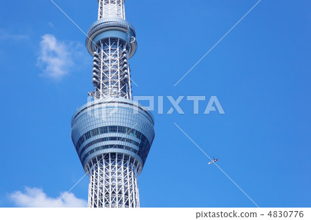 Blue Sky and Tokyo Sky Tree and Helicopter Blue Sky and Tokyo Sky Tree and Helicopter 4830776