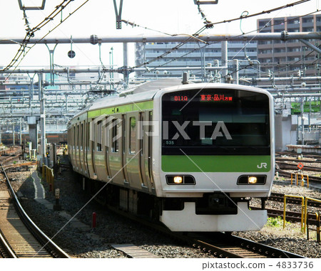 上野站在山手線E231系統上 4833736
