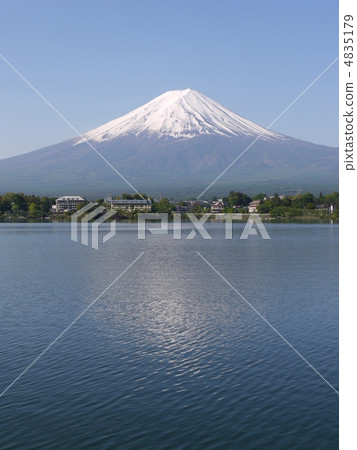 來自河口湖的富士山 4835179