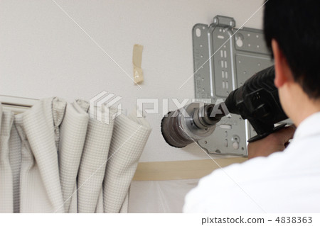 Drilling scenery of air conditioner 4838363