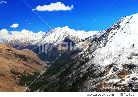 Beautiful view of mountains in the Elbrus area. Land View. Beautiful view of mountains in the Elbrus area. Land View. 4841435