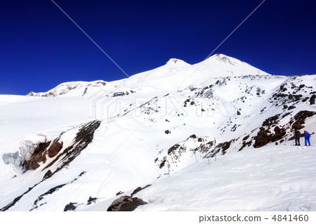 Beautiful view of mountaint Elbrus, - highest peak of Europe Beautiful view of mountaint Elbrus, - highest peak of Europe 4841460