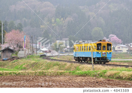 Diesel train 4843389