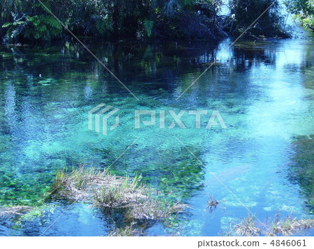 Ultra-clear spring water Ultra-clear spring water 4846061