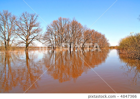 spring flood 4847366