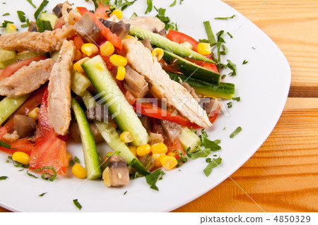 Tuna with corn salad close up 4850329