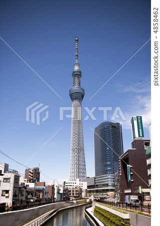 從西橋看見的東京天空樹 從西橋看見的東京天空樹 4858462