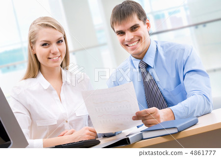 管理人員 經理 法人 4861777