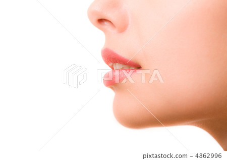 Profile of feminine face Profile of feminine face 4862996