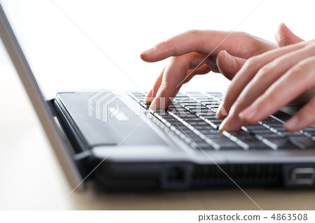 Hands over keyboard 4863508