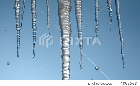 Icicles 4863568