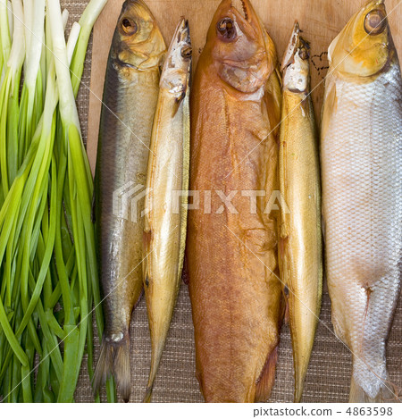 Smoked fish with greens Smoked fish with greens 4863598