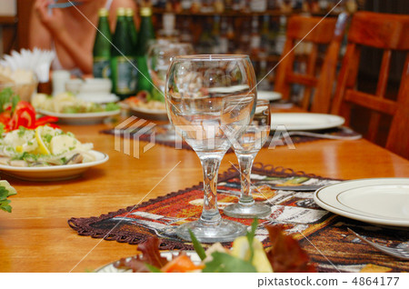 glasses over table 4864177