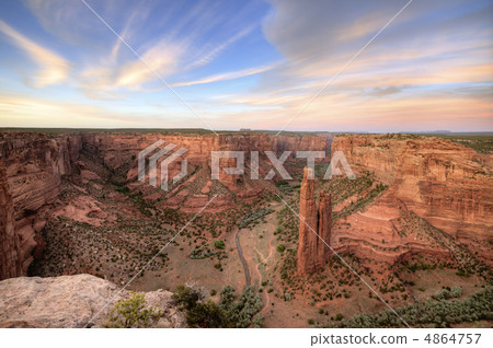 America Canyon de Chelly National Monument Park Spider Rock Sunset America Canyon de Chelly National Monument Park Spider Rock Sunset 4864757