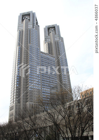 Tokyo Metropolitan Government's First Government Building 4866037