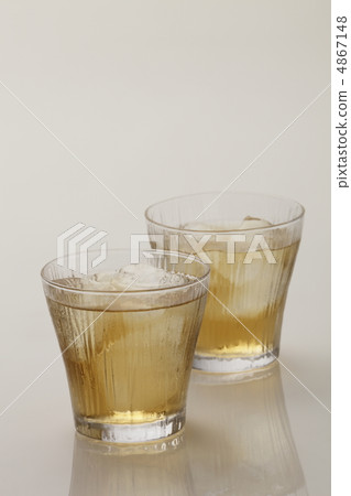 Ice oolong tea Ice oolong tea 4867148