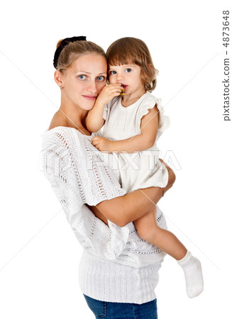 Pregnant mother and daughter to eat a plum 4873648