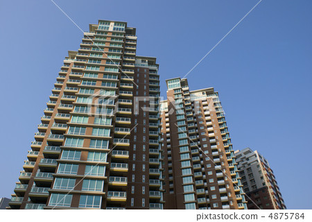 High rise apartment 4875784