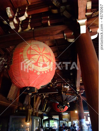 A tea temple 4878067