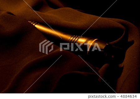 lantern on a black background 4884634