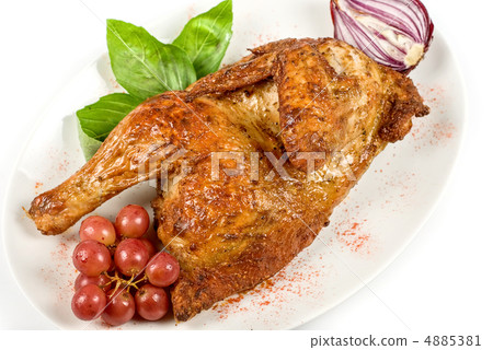 Half roasted chicken closeup 4885381