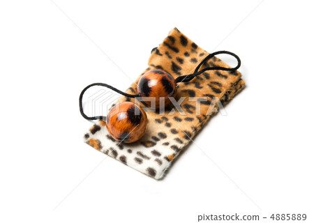 Leopard vaginal balls 4885889