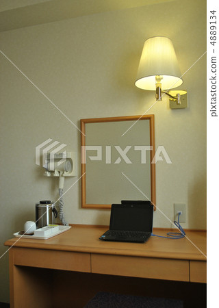 商務酒店服務台 4889134