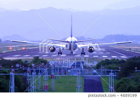 B767 Last flight to Tokyo TakeOffGoodDay B767 Last flight to Tokyo TakeOffGoodDay 4889199