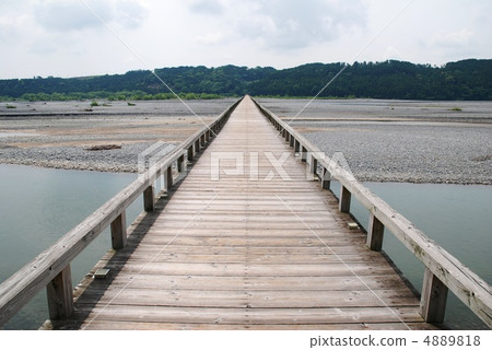Penglai Bridge in Shimada-shi, Shizuoka 4889818