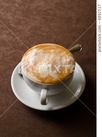 Cappuccino time 4892517