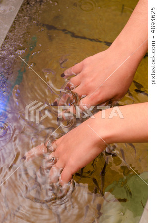 Fish therapy Fish therapy 4893625
