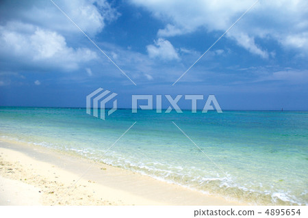 沖繩遙遠的島嶼海 沖繩遙遠的島嶼海 4895654