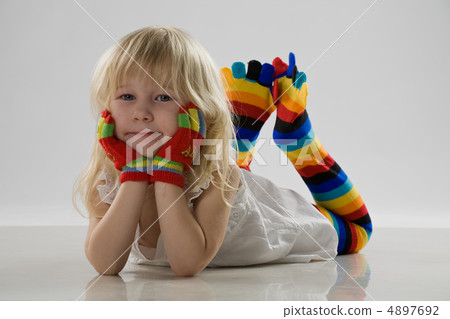 little girl lie on floor 4897692