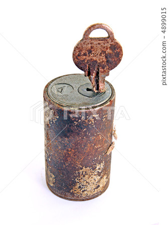 old lock 4899015