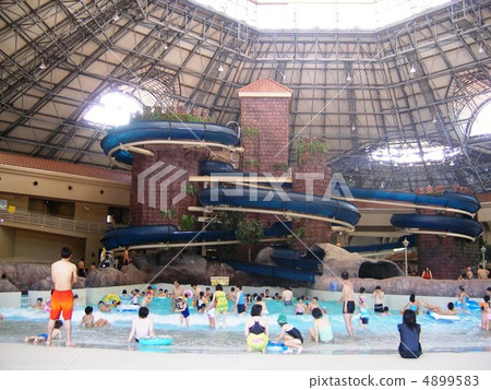 Indoor swimming pool 4899583