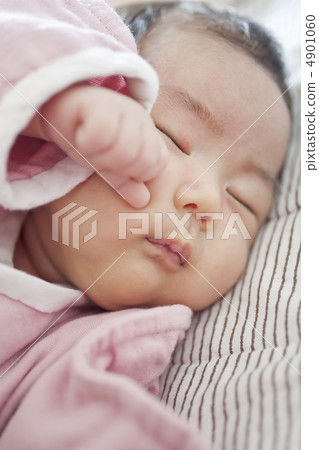 Baby _ 14 4901060