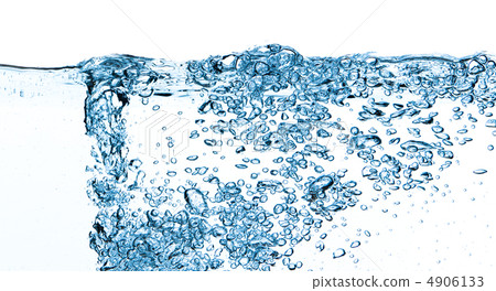 bubbles in water 4906133