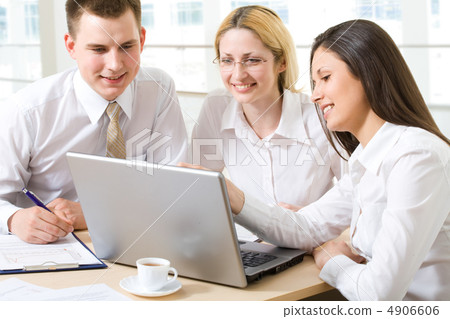 businesspeople businesspeople 4906606
