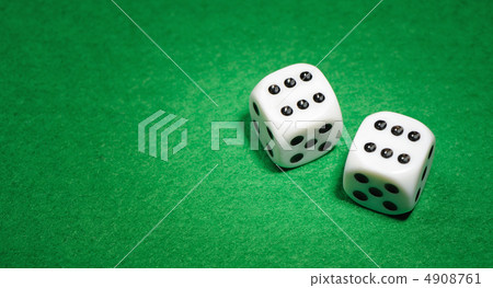 dices 4908761
