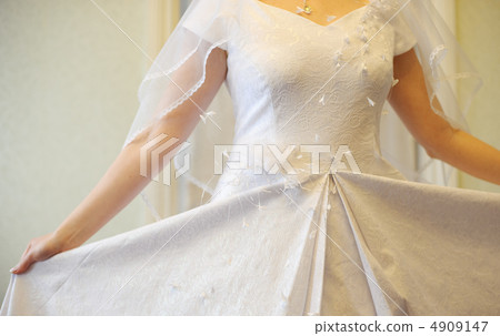 Wedding dress Wedding dress 4909147