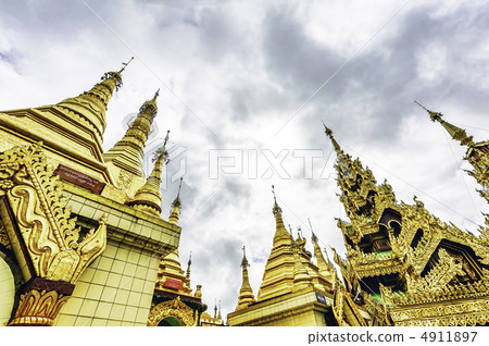 Surrey Pagoda Myanmar Yangon 4911897