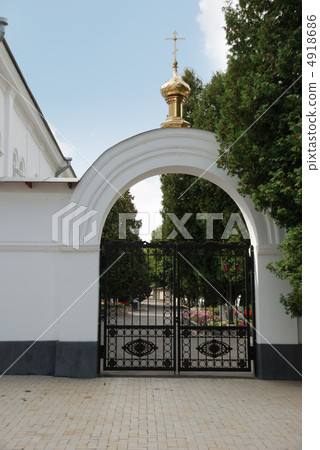 gateway in church gateway in church 4918686