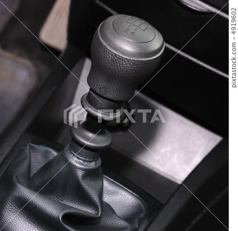 The handle of switching of transfers in the car 4919602