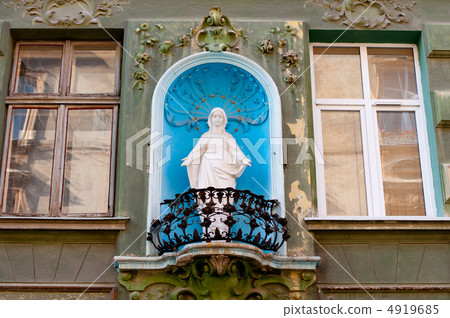 Monument Our Lady of Guadalupe 4919685