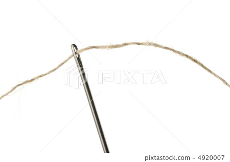 Needle and thread closeup 4920007