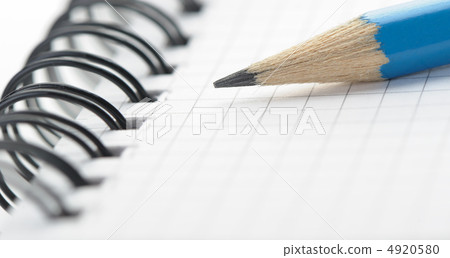 Notebook and pencil. Photo closeup 4920580