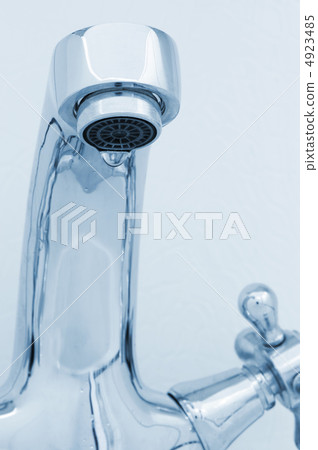 tap with drop water tap with drop water 4923485