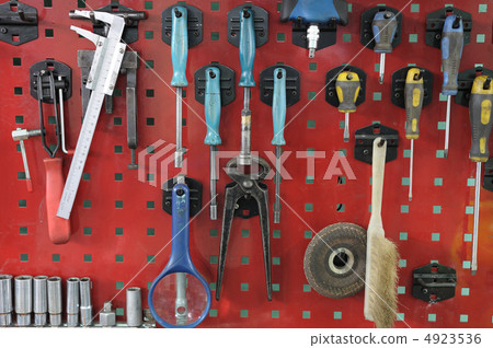 Set of the working tool at the stand 4923536
