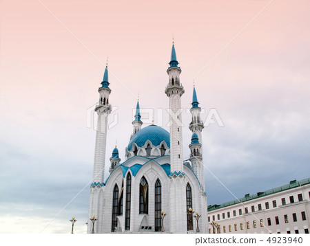the Kul Sharif mosque the Kul Sharif mosque 4923940